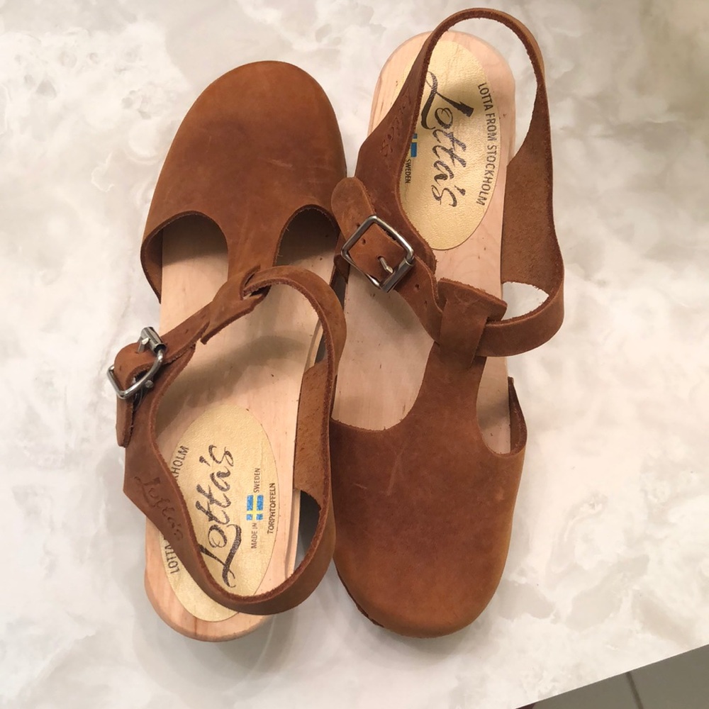 Lotta Clogs